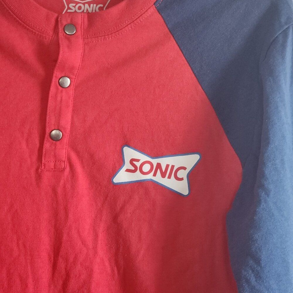 SONIC Quarter sleeve top- Collector item Size: XS